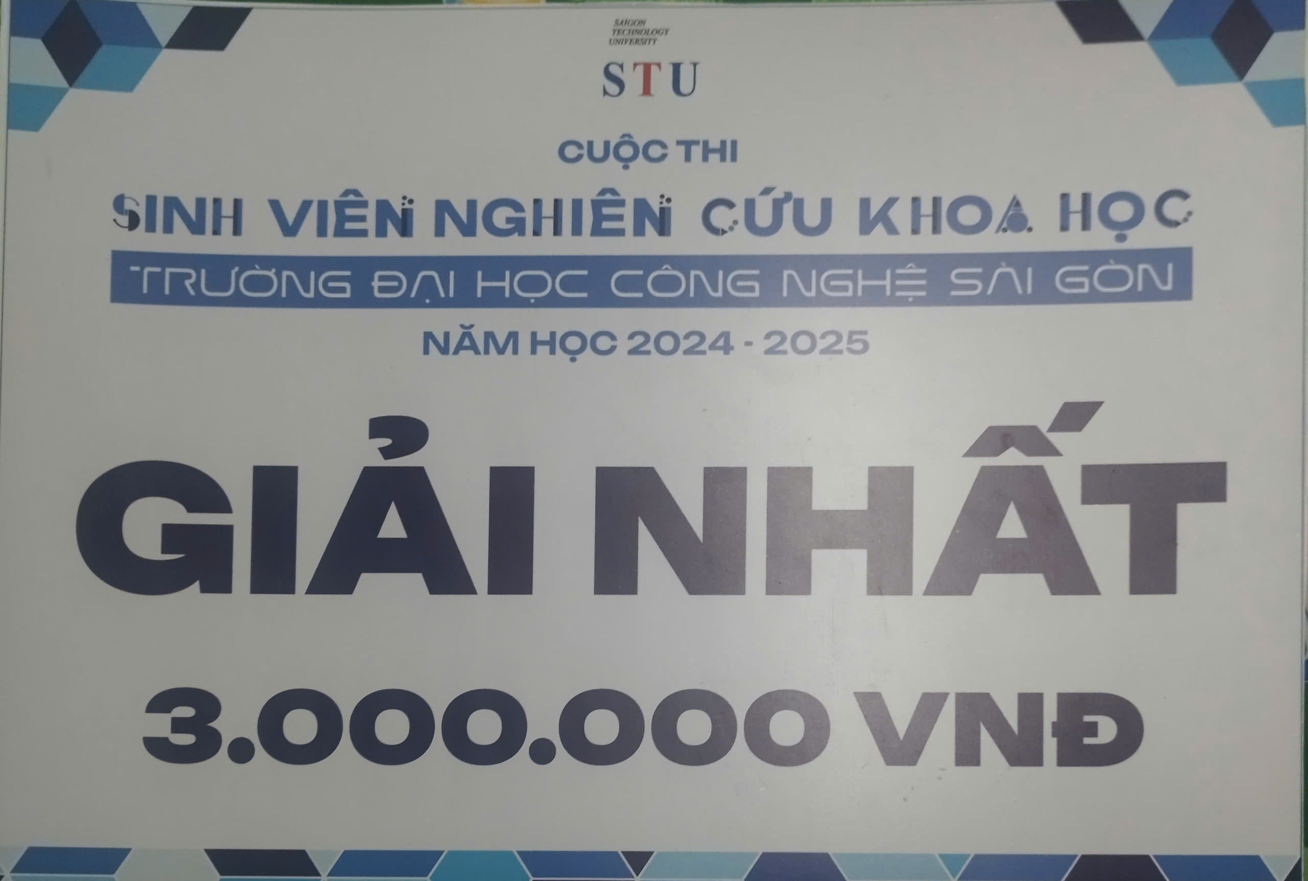 Giải Nhất Nghiên Cứu Khoa Học